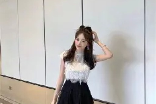 微博之夜勿虐老者梗登热搜黄渤崩溃表态沈腾吴京受牵连