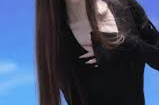 突发！知名女歌手演唱会现场两次晕倒最新回应