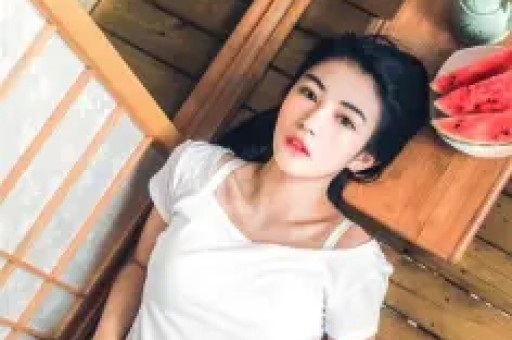 冲上热搜歌手张靓颖“清唱太多被罚款”