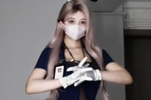 热搜第一！多名艺人发声讨债